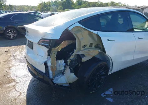 2023 Tesla Model Y Awd/Long Range Dual Motor All-Wheel Drive from USA, damaged, VIN 7SAYGDEE6PF830331